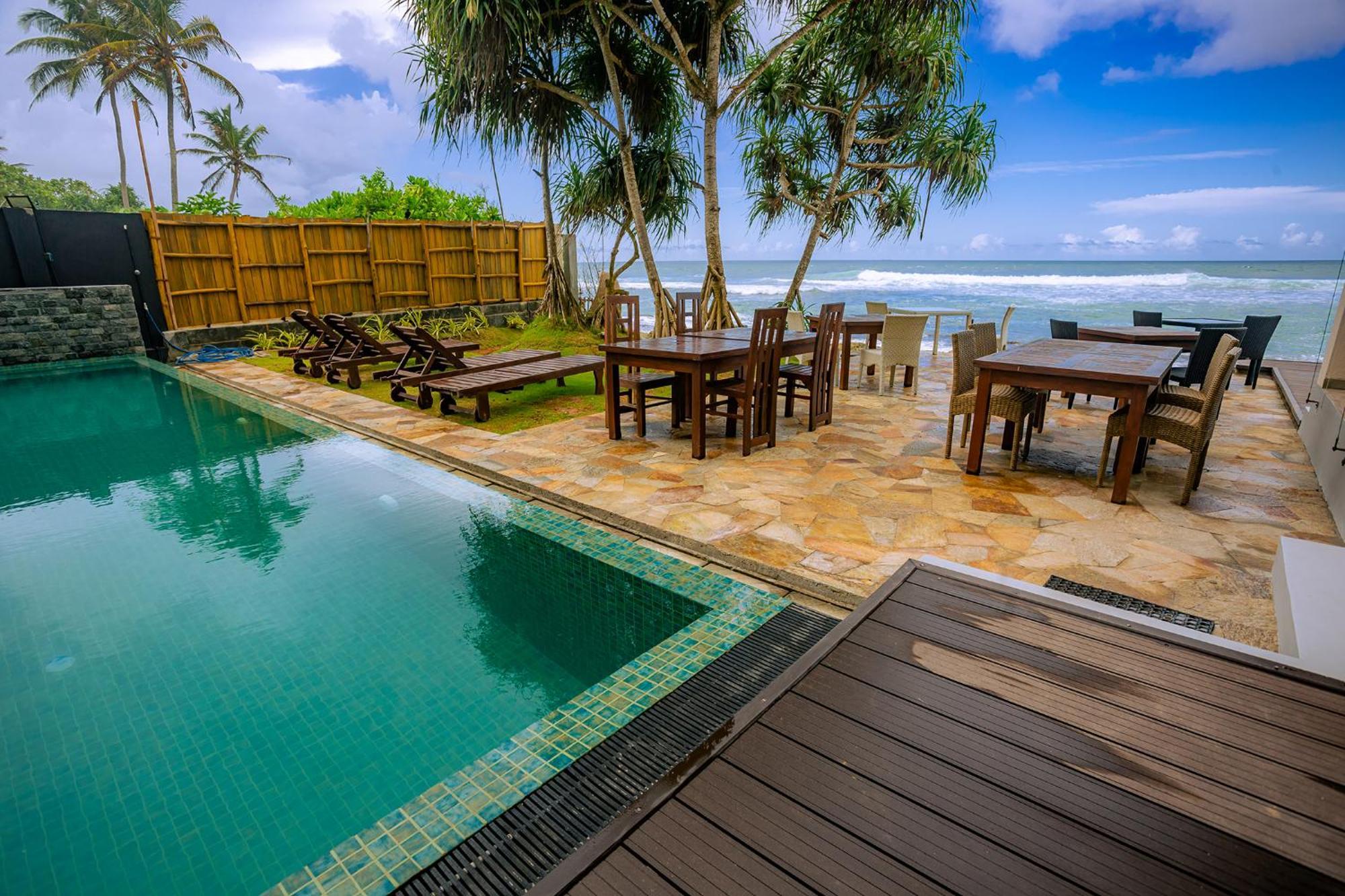 Beach & Bliss Mirissa Exterior photo