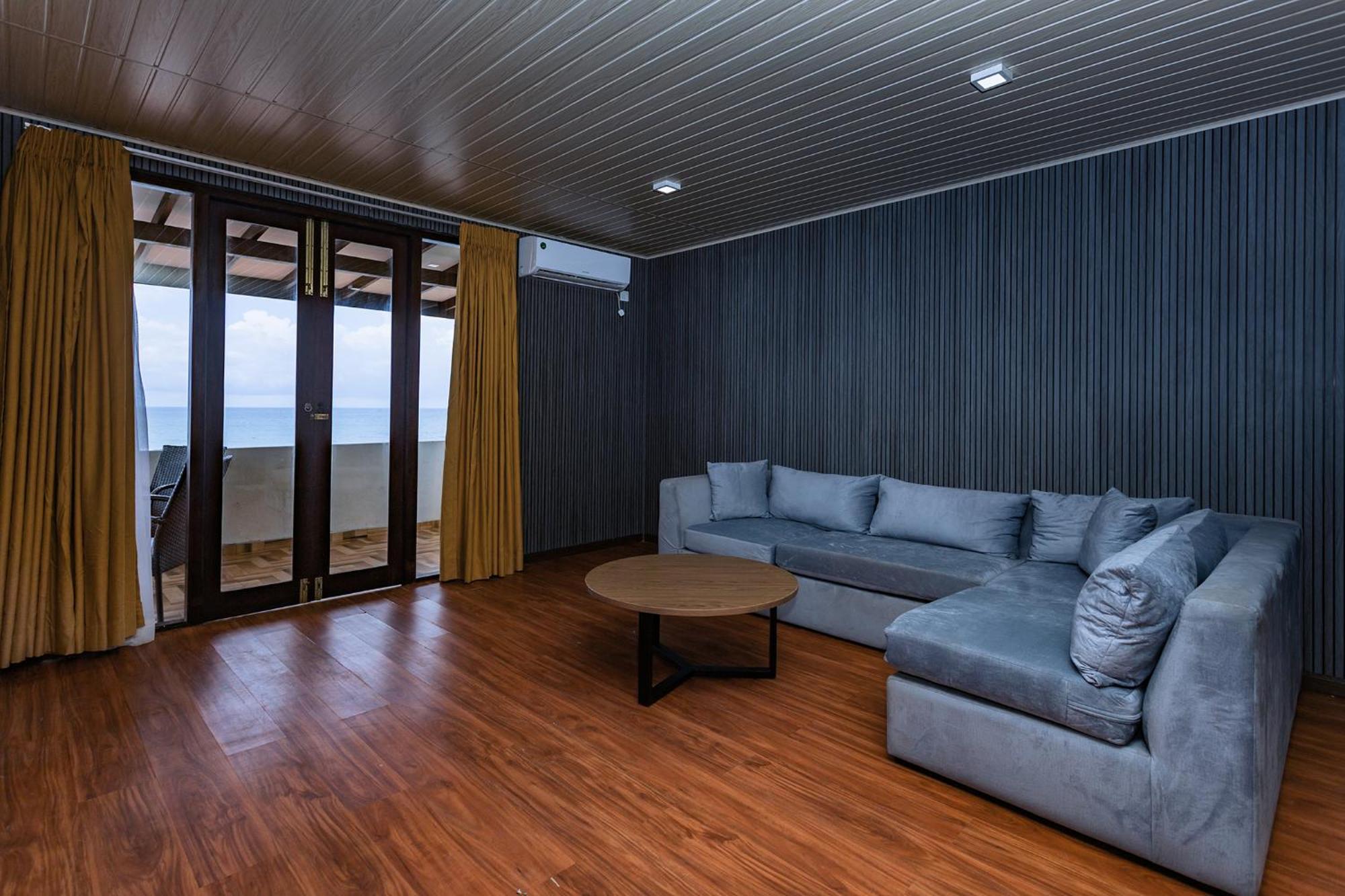 Beach & Bliss Mirissa Exterior photo